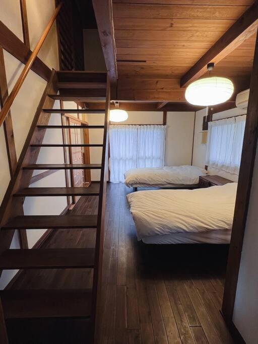 ひねもす101:宇野駅から車で5分 直島へ 最大8名様 古民家 Tamana Exterior foto