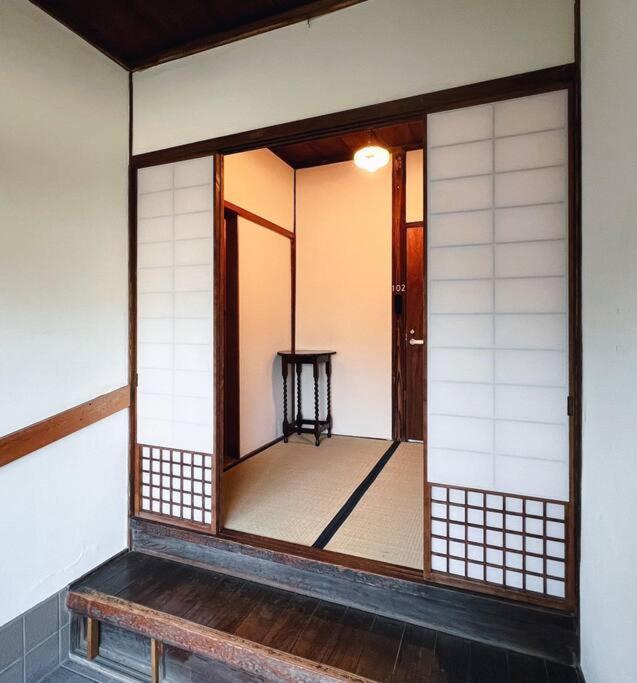 ひねもす101:宇野駅から車で5分 直島へ 最大8名様 古民家 Tamana Exterior foto