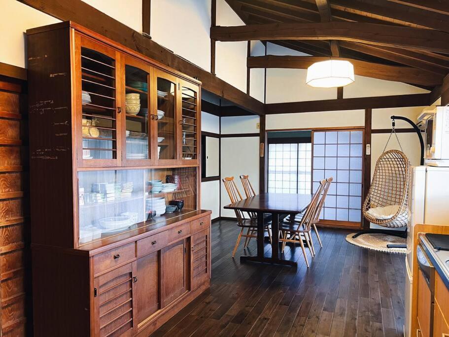 ひねもす101:宇野駅から車で5分 直島へ 最大8名様 古民家 Tamana Exterior foto